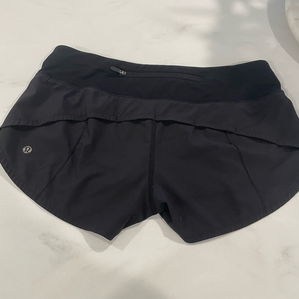 Lululemon Shorts - Size 6 Reg